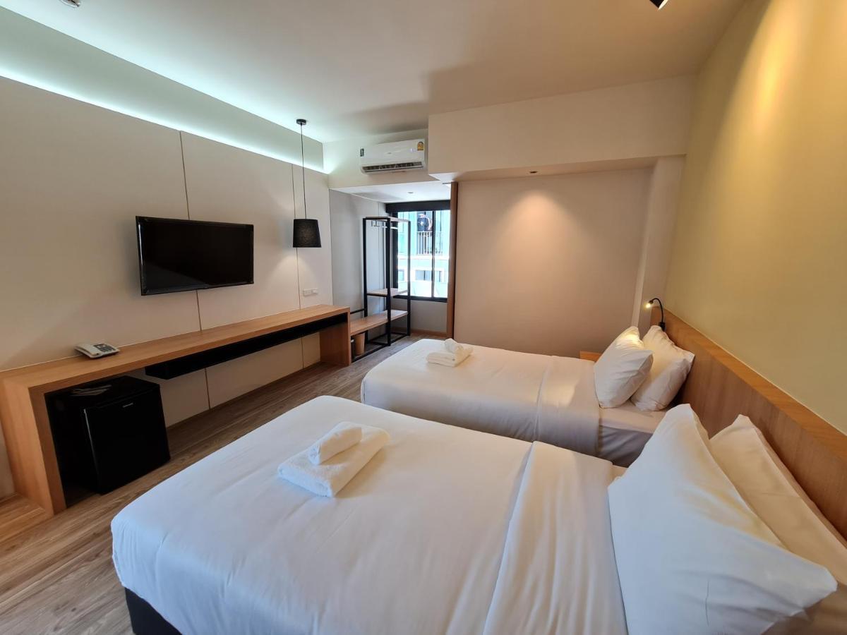The Neuf@Ratchada Hotel Bangkok Exterior photo
